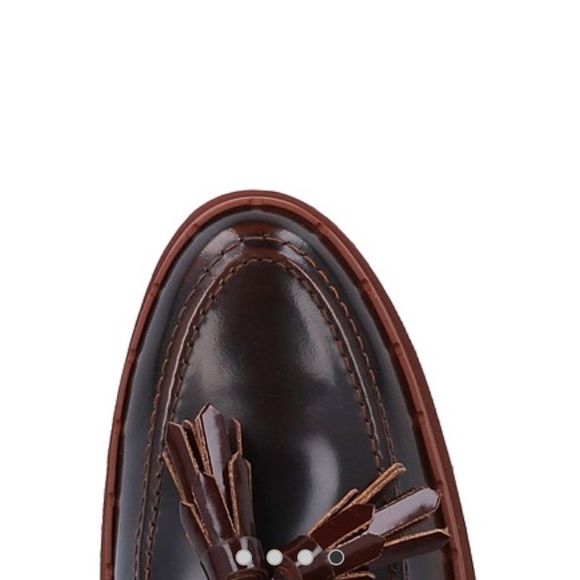 TOD’S Tasseled Glossed-Leather Loafers - Picture 5 of 14